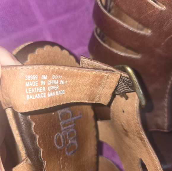 Clark's Sandals 3 for $15 - Picture 8 of 8